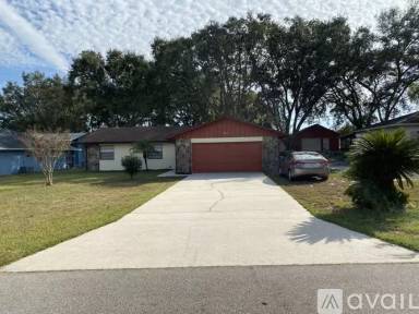 Main picture of 565 E Thelma St