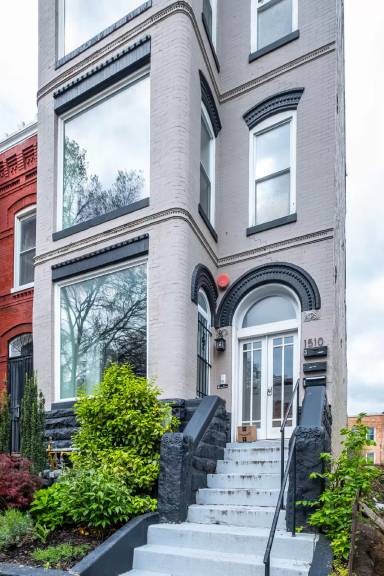 Main picture of 1510 6th St NW