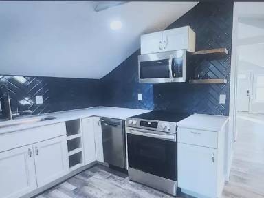Main picture of 1319 W Ocean View Ave