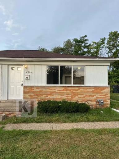 Main picture of 2530 Stieber St