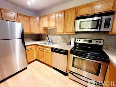 Main picture of Chelbourne Plaza Condominiums