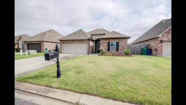 Main picture of 204 Rocky Ridge St