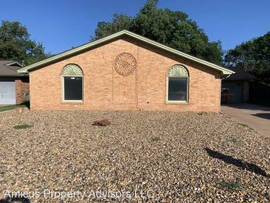 Main picture of 4120 62nd Dr