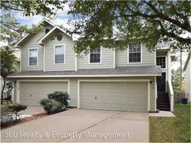 Main picture of 130 S Walden Elms Cir