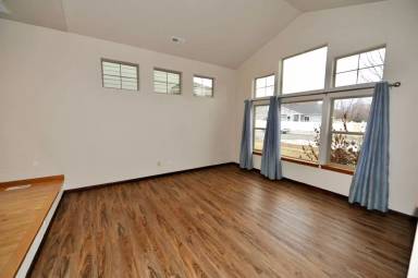 Main picture of 6605 N Madellaine Dr