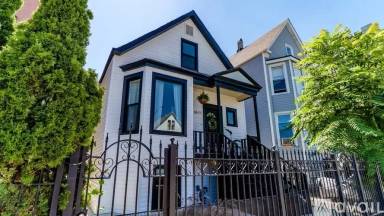 Main picture of 3611 W Belmont Ave