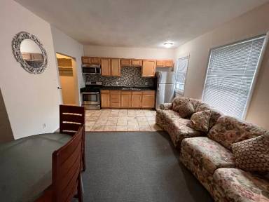Main picture of 3060 Bloomington Ave