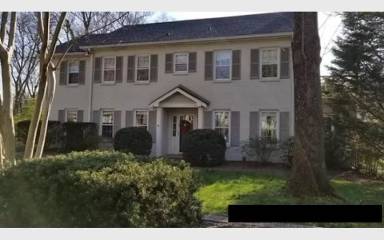 Main picture of 2818 22nd Ave S