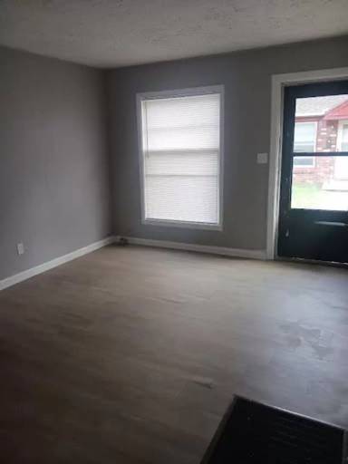 Main picture of 1033 S Vine
