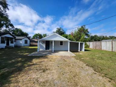 Main picture of 201 Kincaid St