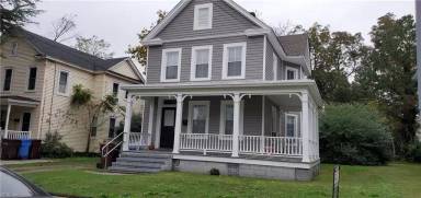Main picture of 1115 Park Ave