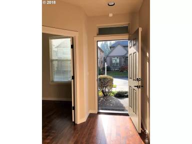 Main picture of 16123 SW Medallion Ln
