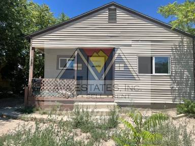 Main picture of 1115 E 6th St