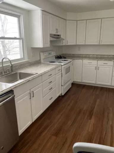 Main picture of 1 Weaver St