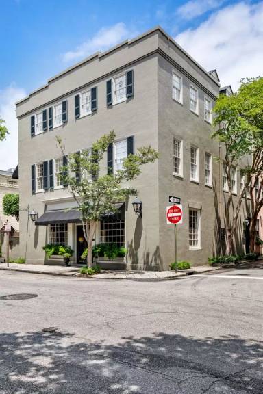 Main picture of 38 Elliott St