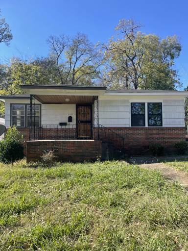 Main picture of 5112 Court J