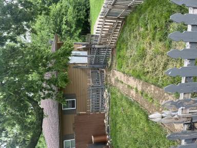 Main picture of 5621 NE 51st St