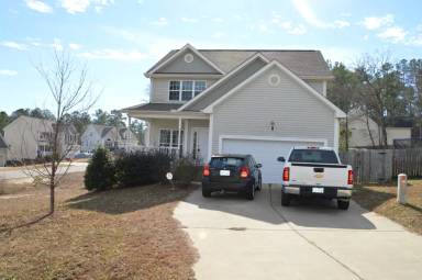 Main picture of 11 Albert Ct