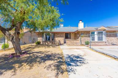 Main picture of 865 Barandal Dr