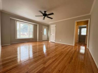 Main picture of 1906 Potomac Dr