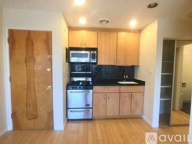 Main picture of 8624 Skokie Blvd