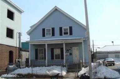 Main picture of 11 Ellsworth St