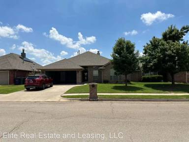 Main picture of 208 Springcreek Dr