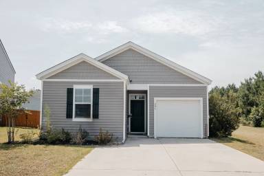 Main picture of 206 Mica Ct