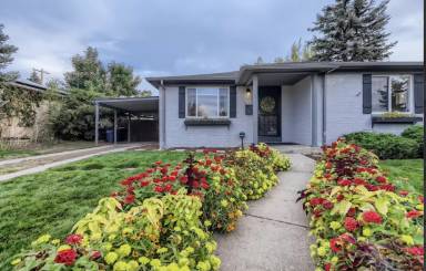 Main picture of 4798 E Colorado Ave