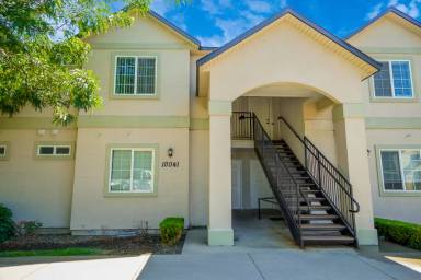 Main picture of 10041 W Garverdale Ln