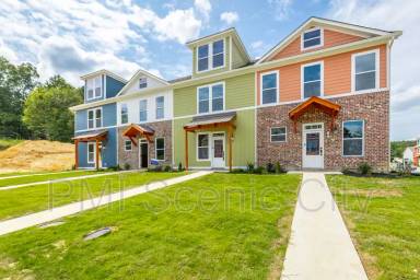 Main picture of 1904 Cypress Ln