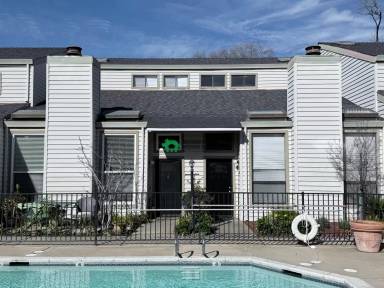 Main picture of 1608 Hood Road - F