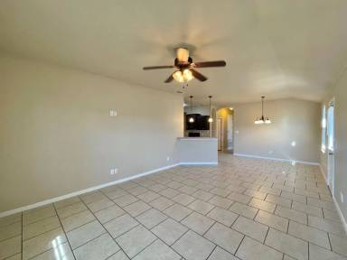 Main picture of 4601 Cambridge Dr
