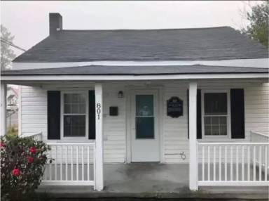 Main picture of 801 S 7th St