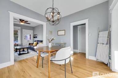 Main picture of 4112 Raritan St