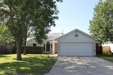 Main picture of 1704 Southcreek Dr