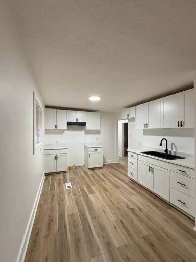 Main picture of 1501 Chris Dr