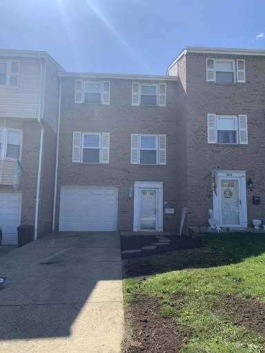 Main picture of 259 N Central Ave