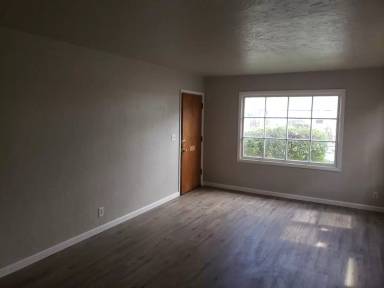 Main picture of 602 State St