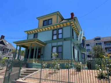 Main picture of 1945 2nd Ave