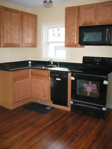 Main picture of 190 Chestnut St