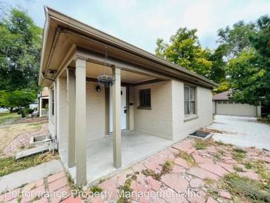 Main picture of 1010 Leyden St