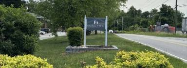 Main picture of 317 Pineview Dr