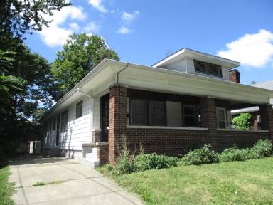 Main picture of 64-68 Jenny Ln