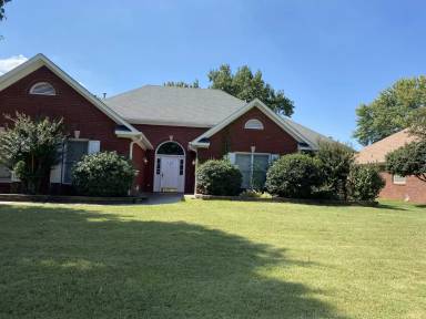 Main picture of 113 Arabian Dr