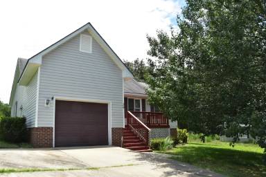 Main picture of 82 Orrin Ct