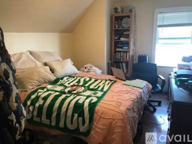 Main picture of 5 Blake St