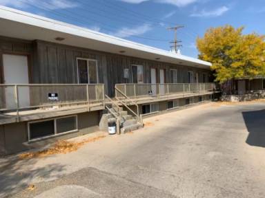 Main picture of 310 N Center St