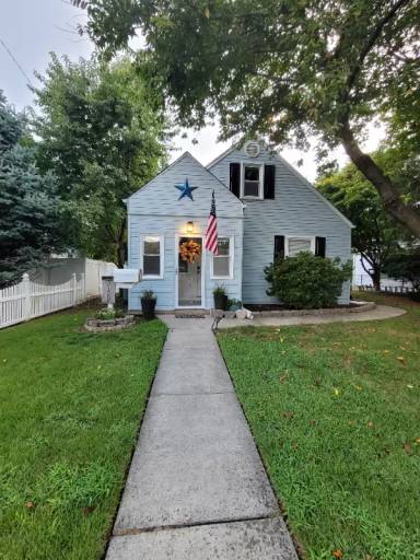 Main picture of 3120 Shortway