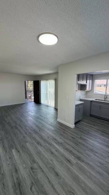 Main picture of 1064 Cedar Ave